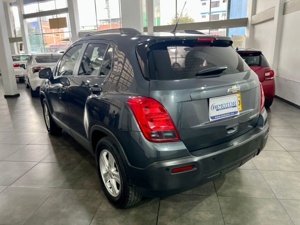 🚙CHEVROLET TRACKER 1.8 LS AUT🚙