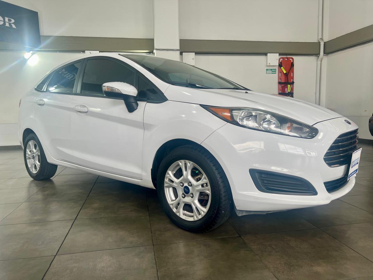 🚙FORD FIESTA SÉ SEDAN AUT 🚙