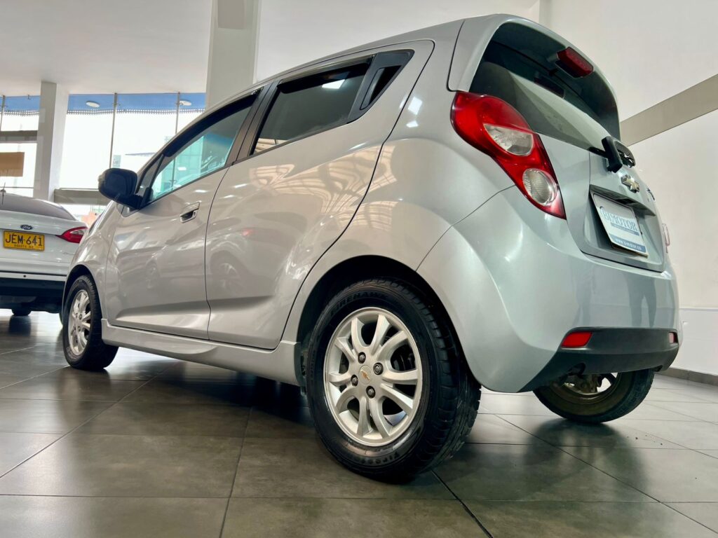 CHEVROLET SPARK GT 1.2 LTZ MT