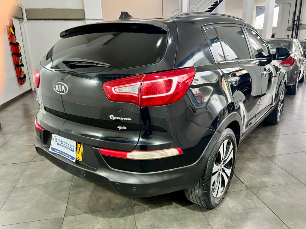 KIA SPORTAGE REVOLUTION 2.4 DYNAMAX 4×4