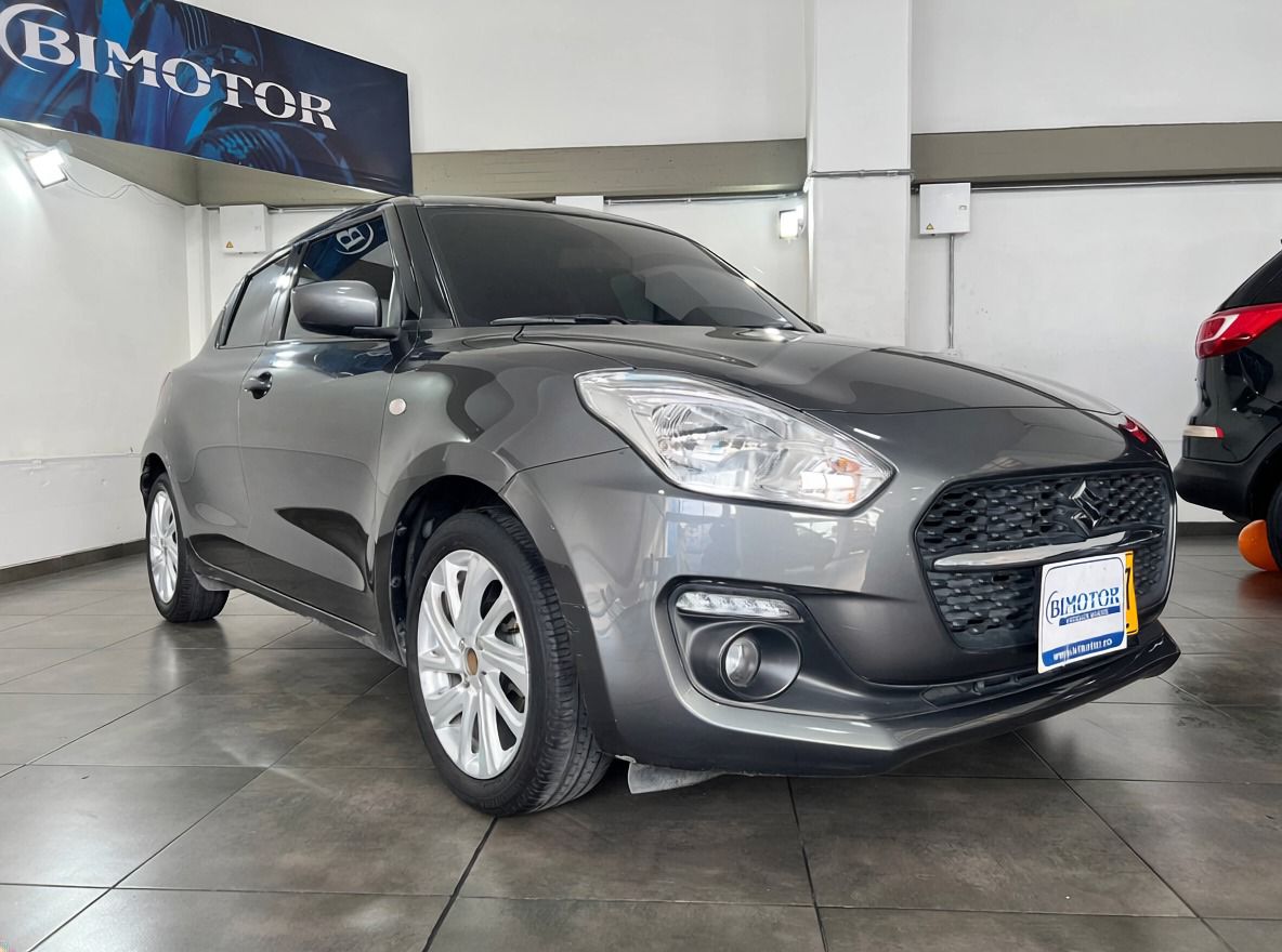 SUZUKI SWIFT HÍBRIDO 1.2 MT