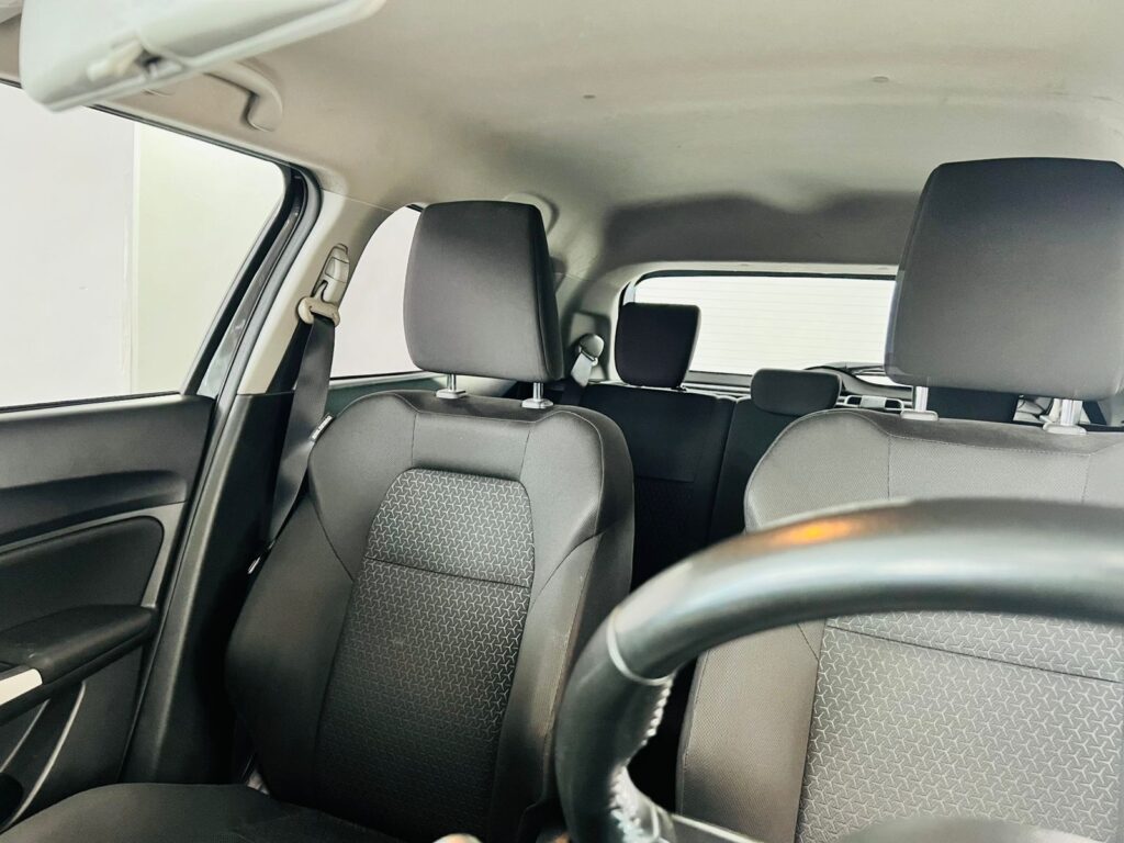 SUZUKI SWIFT HÍBRIDO 1.2 MT