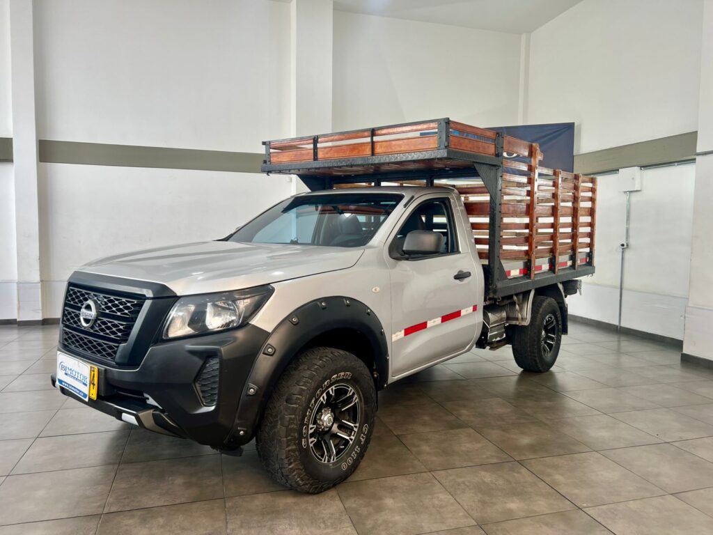 NISSAN FRONTIER ESTACAS