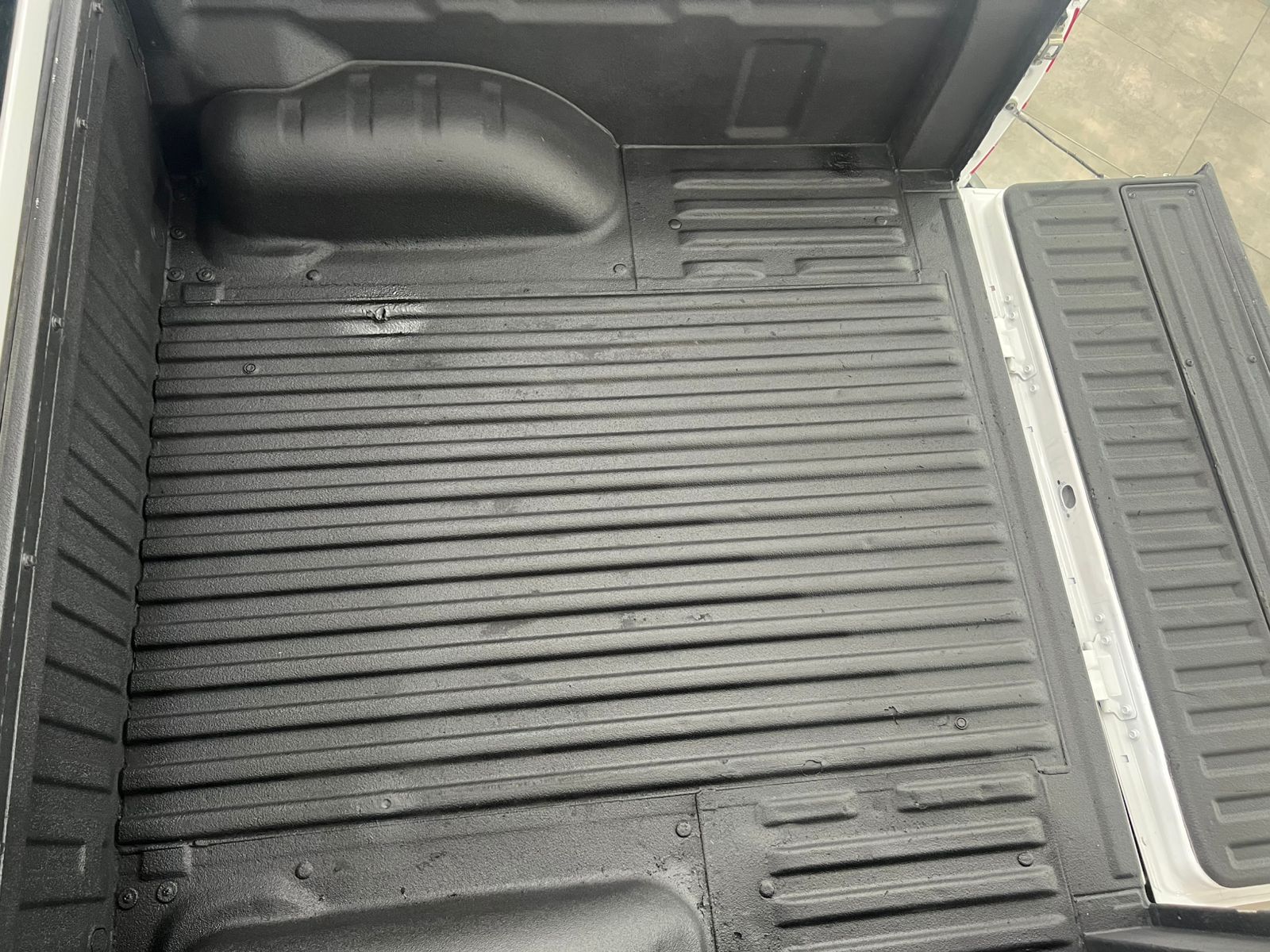 RENAULT ALASKAN 2.5 DIÉSEL DOBLE CABINA