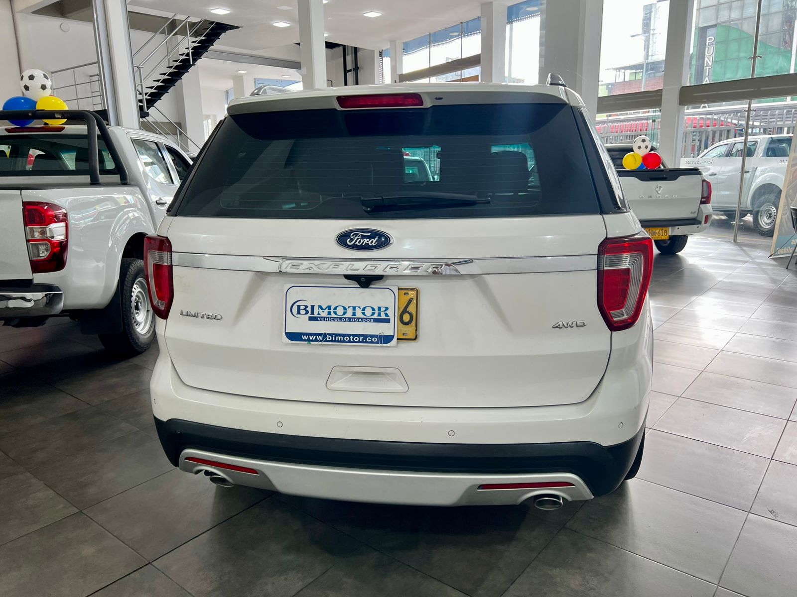 FORD EXPLORER LIMITED