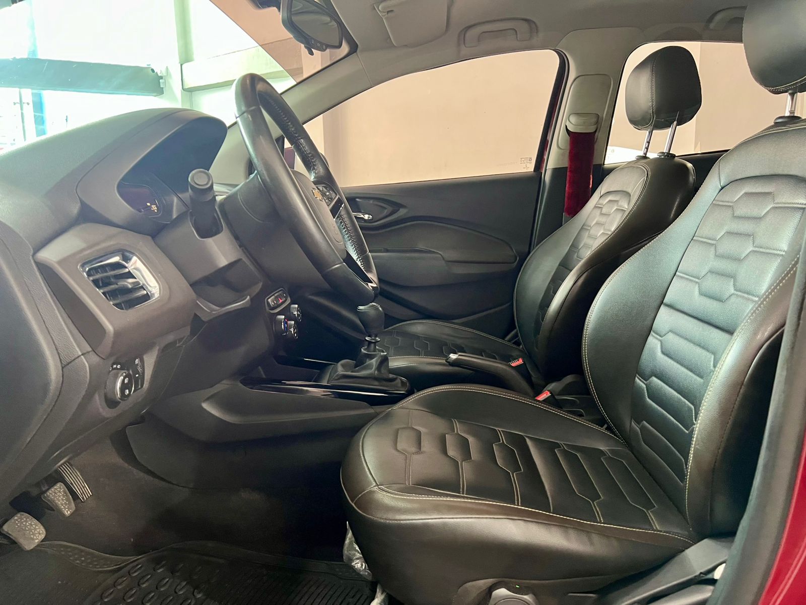 CHEVROLET ONIX 1.4 LTZ MT SEDAN