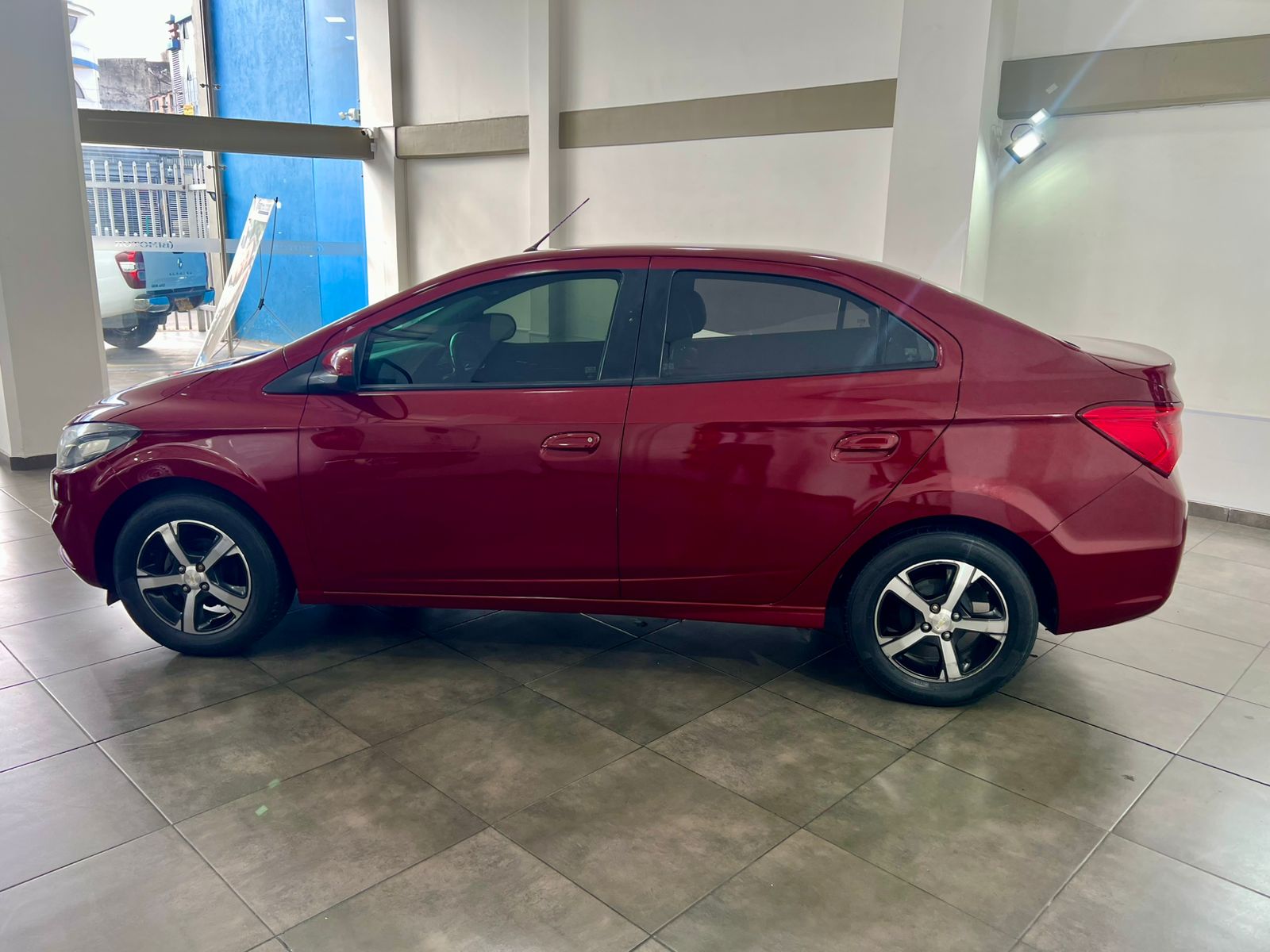 CHEVROLET ONIX 1.4 LTZ MT SEDAN