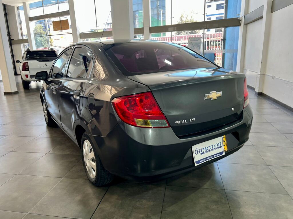 CHEVROLET SAIL LS SEDAN