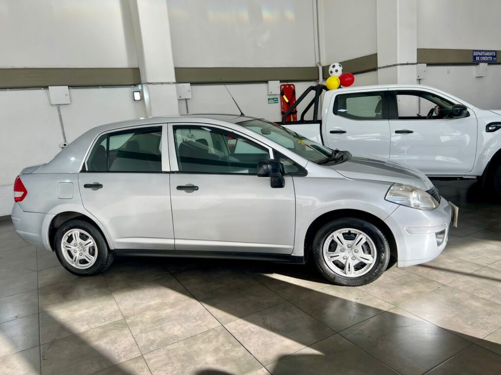NISSAN TIDDA 2014