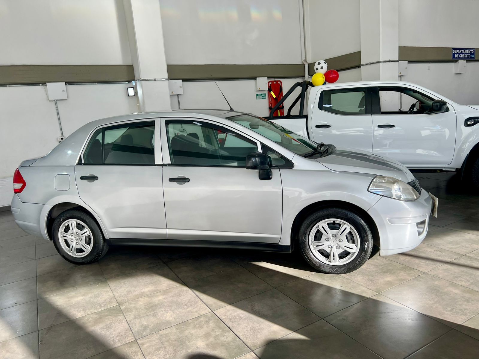 NISSAN TIDDA 2014