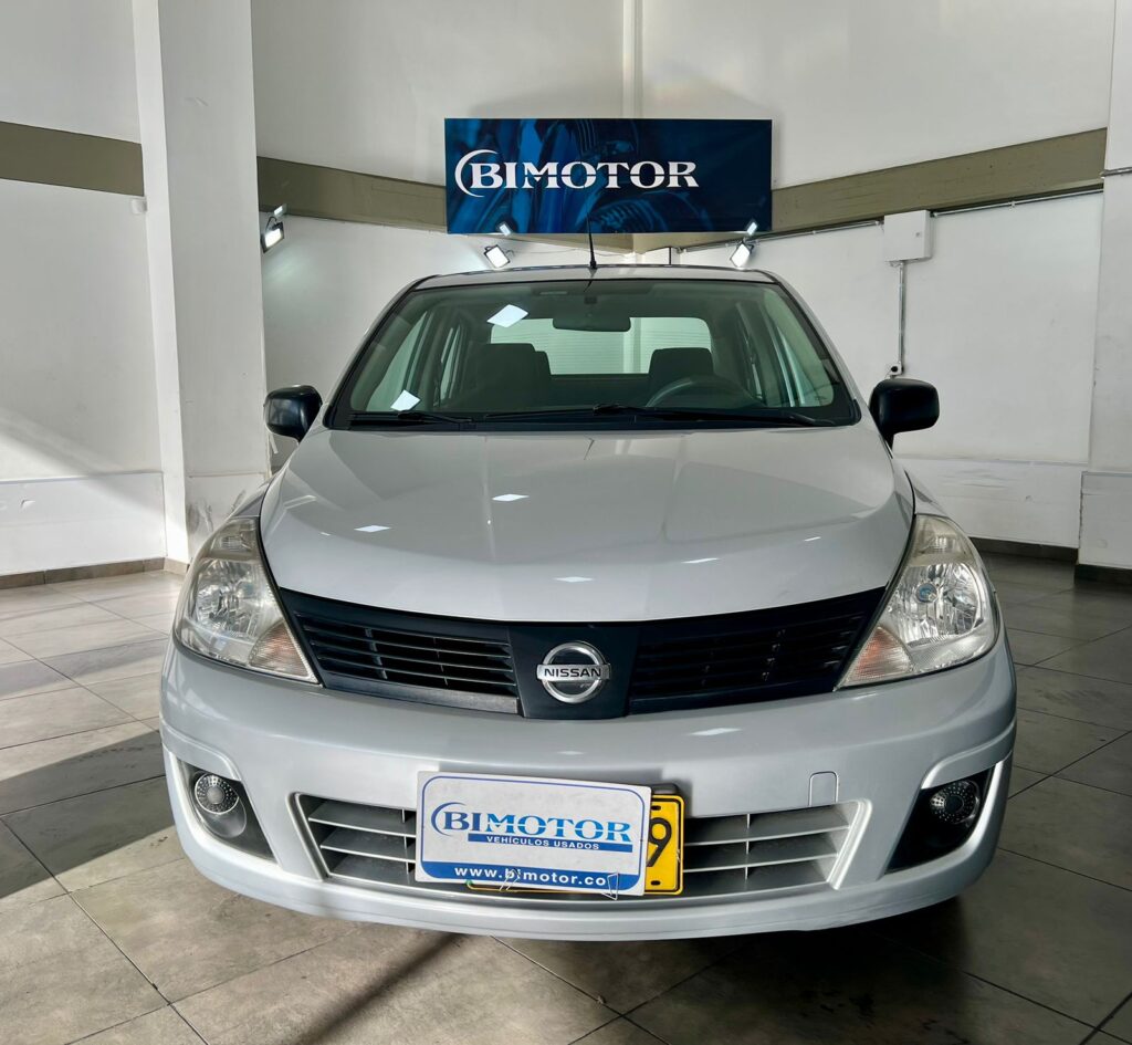 NISSAN TIDDA 2014