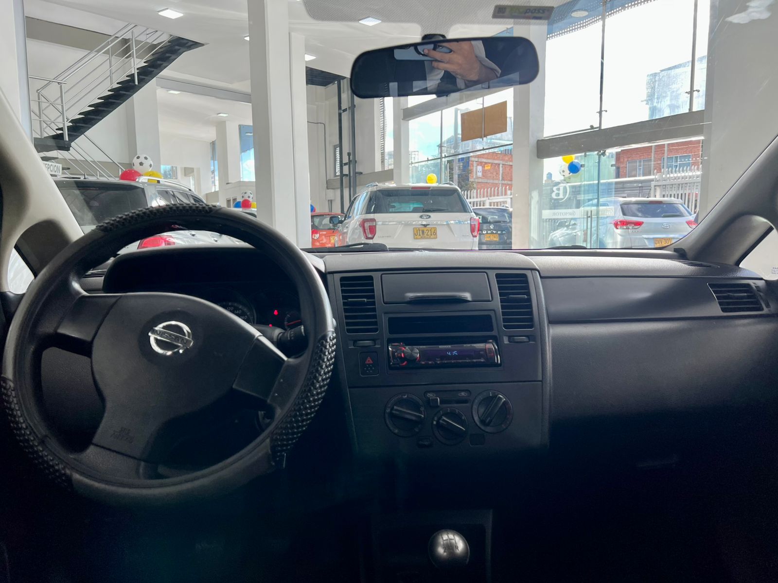 NISSAN TIDDA 2014