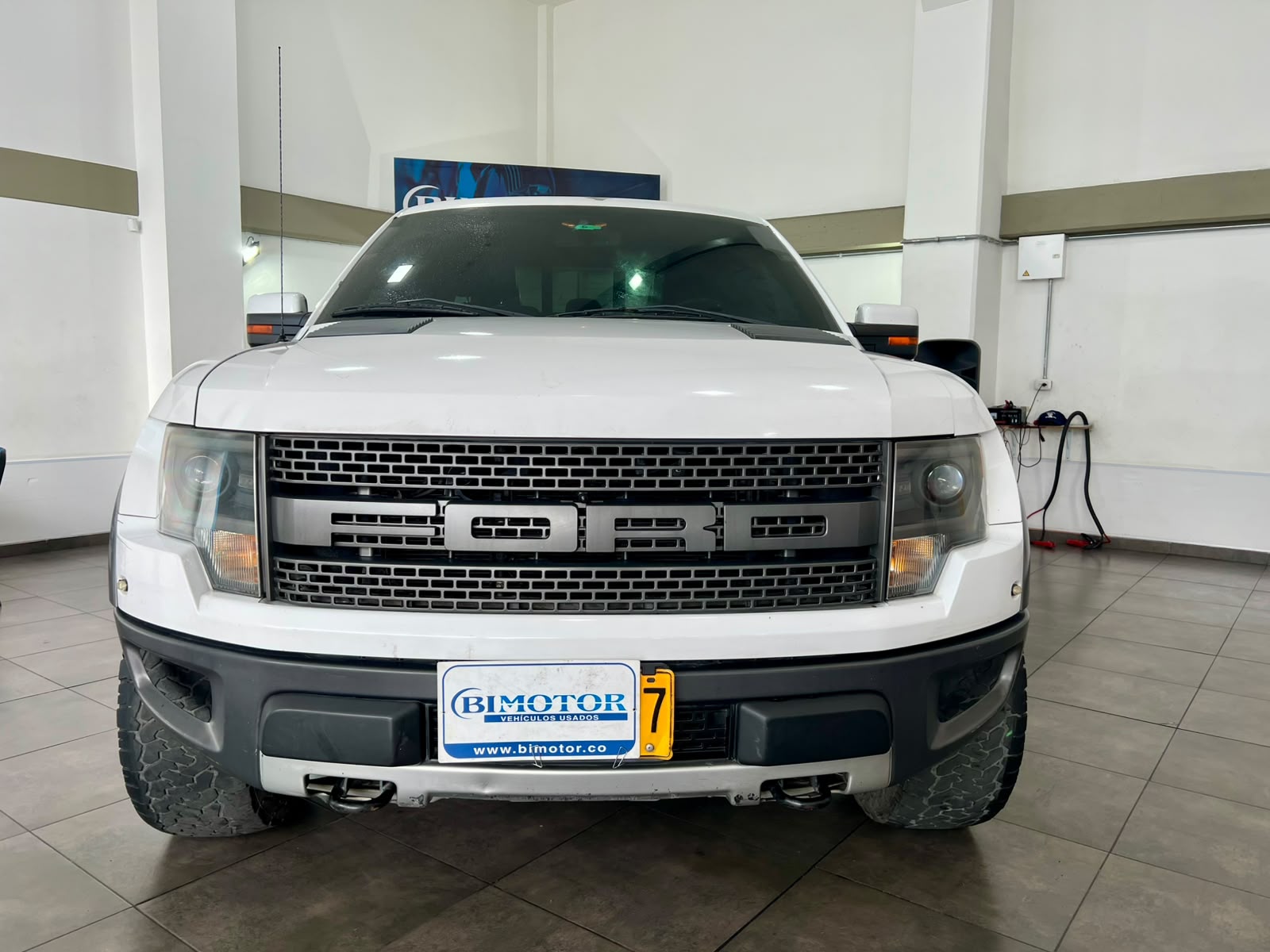 FORD F150 RAPTOR