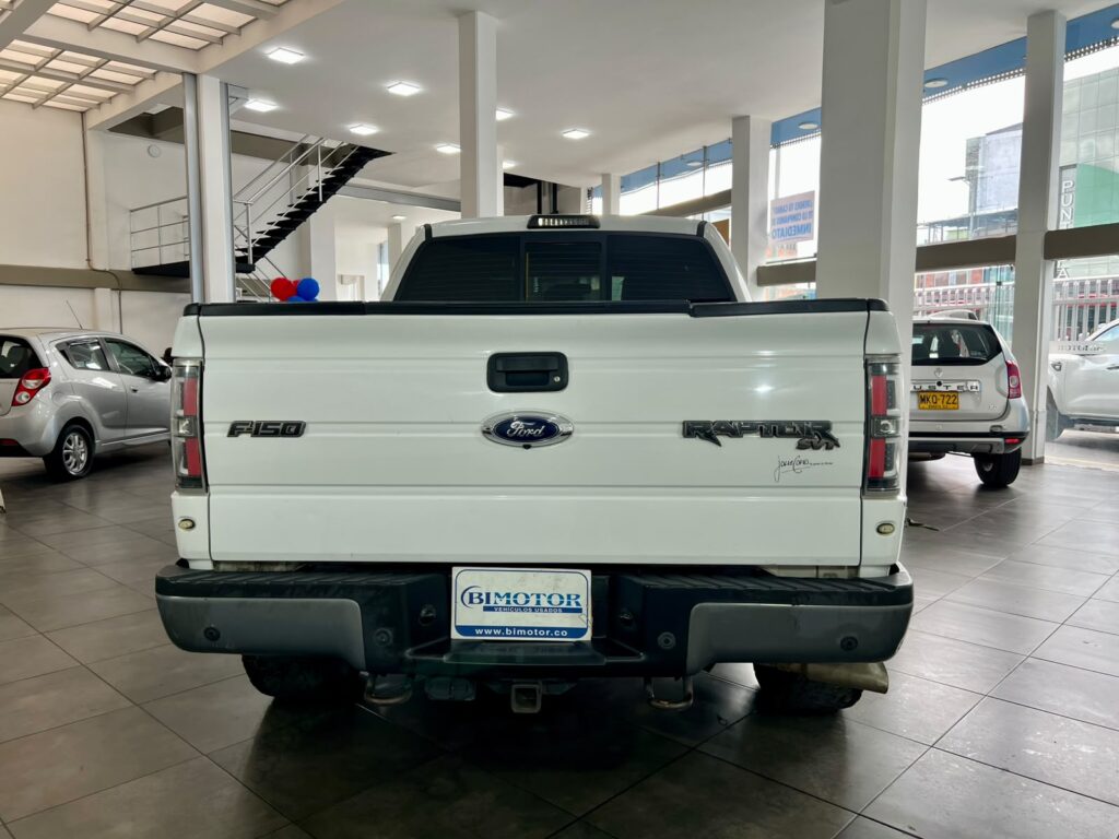 FORD F150 RAPTOR