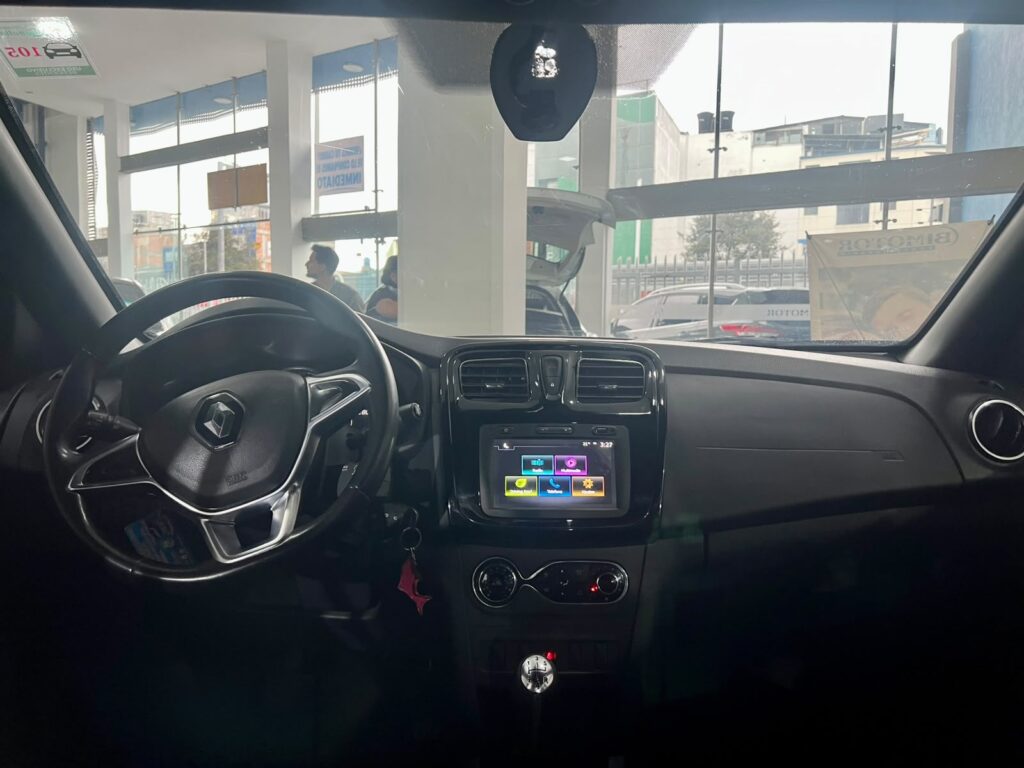 RENAULT LOGAN 1.6 PH2 INTENS