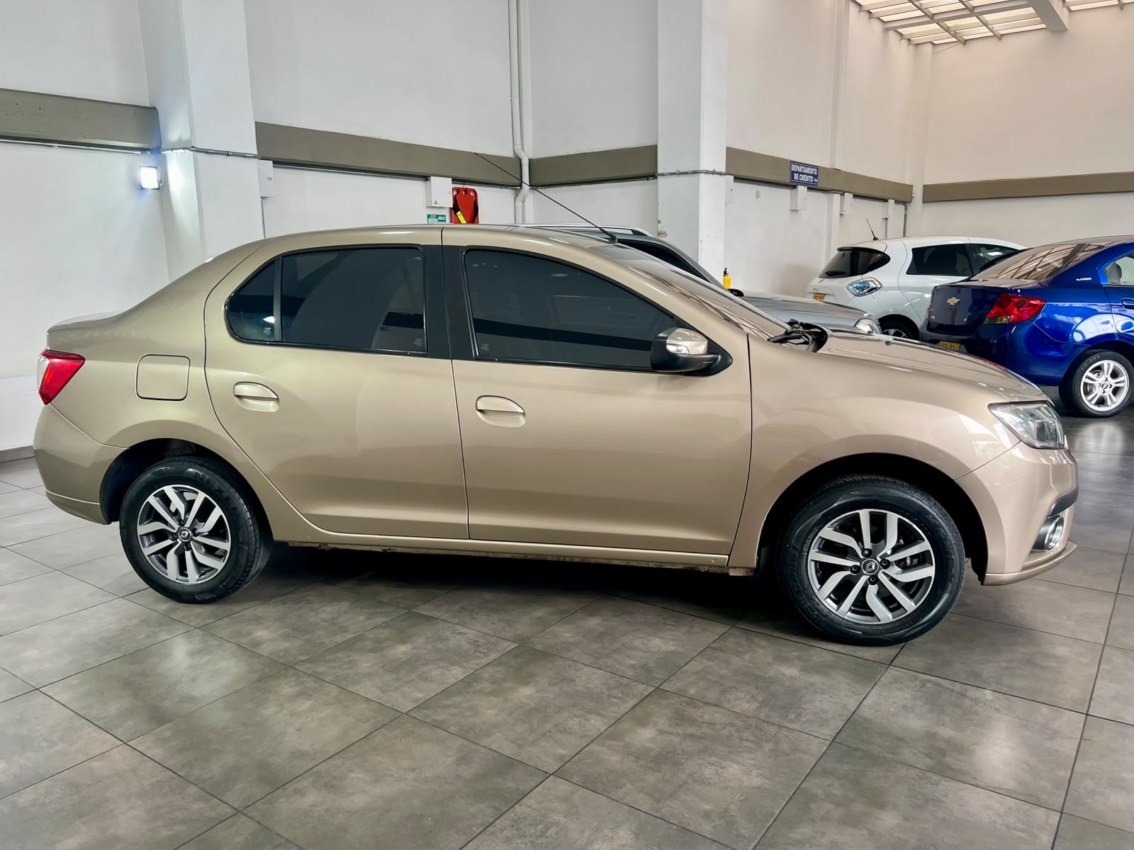 RENAULT LOGAN 1.6 PH2 ZEN