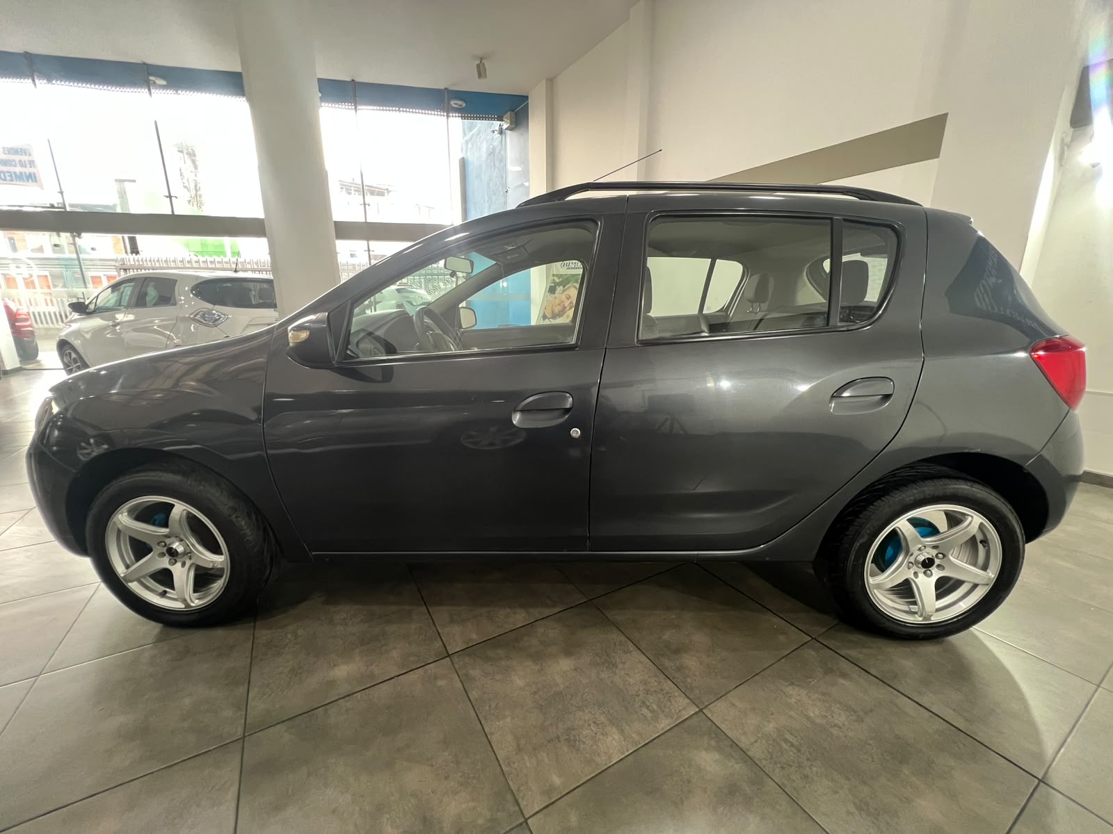 RENAULT SANDERO EXPRESSION
