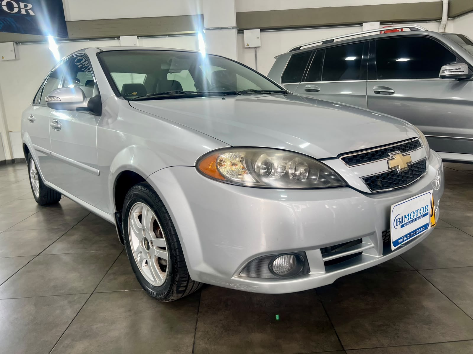 CHEVROLET OPTRA ADVANCE SEDAN