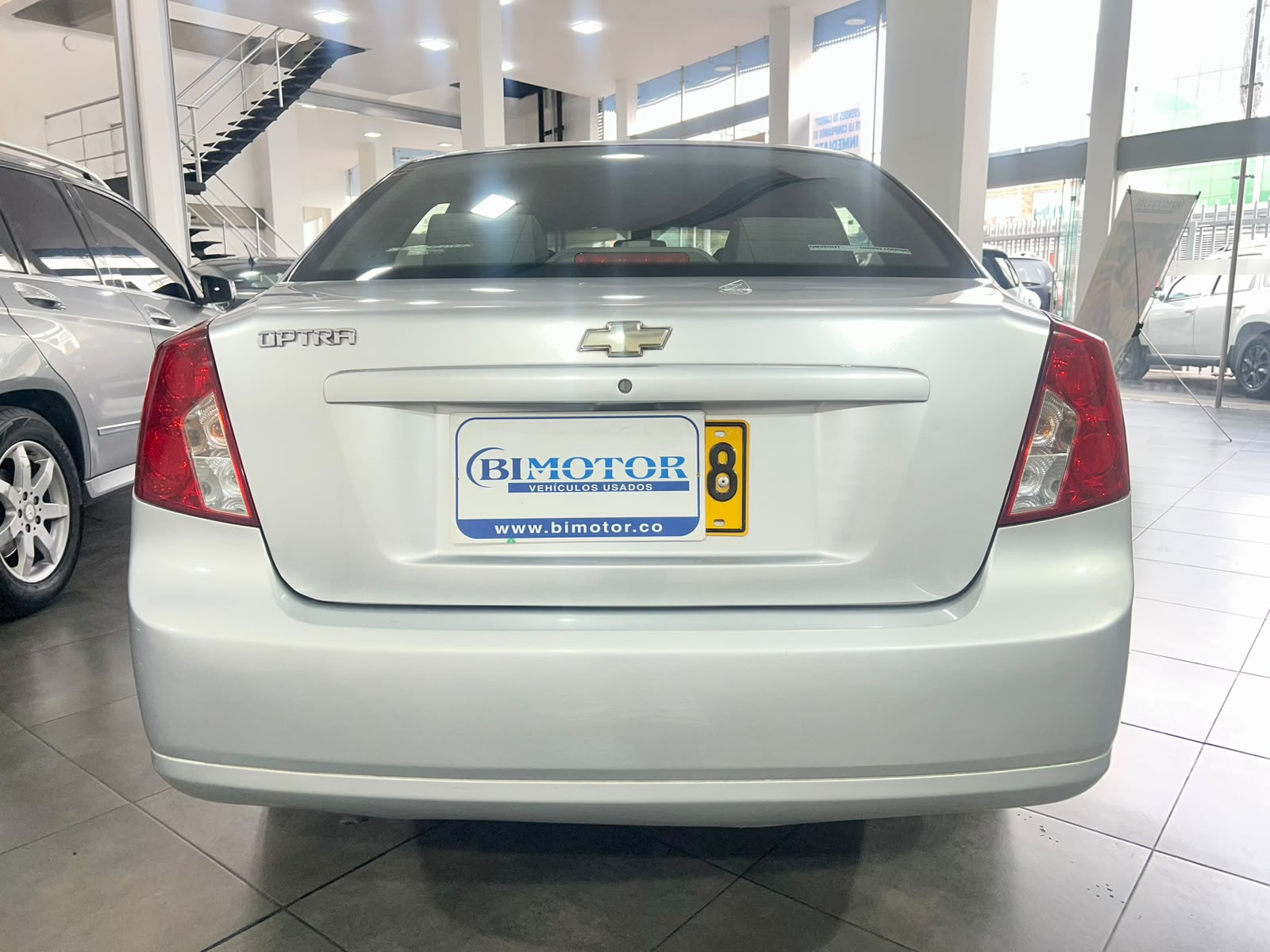 CHEVROLET OPTRA ADVANCE SEDAN