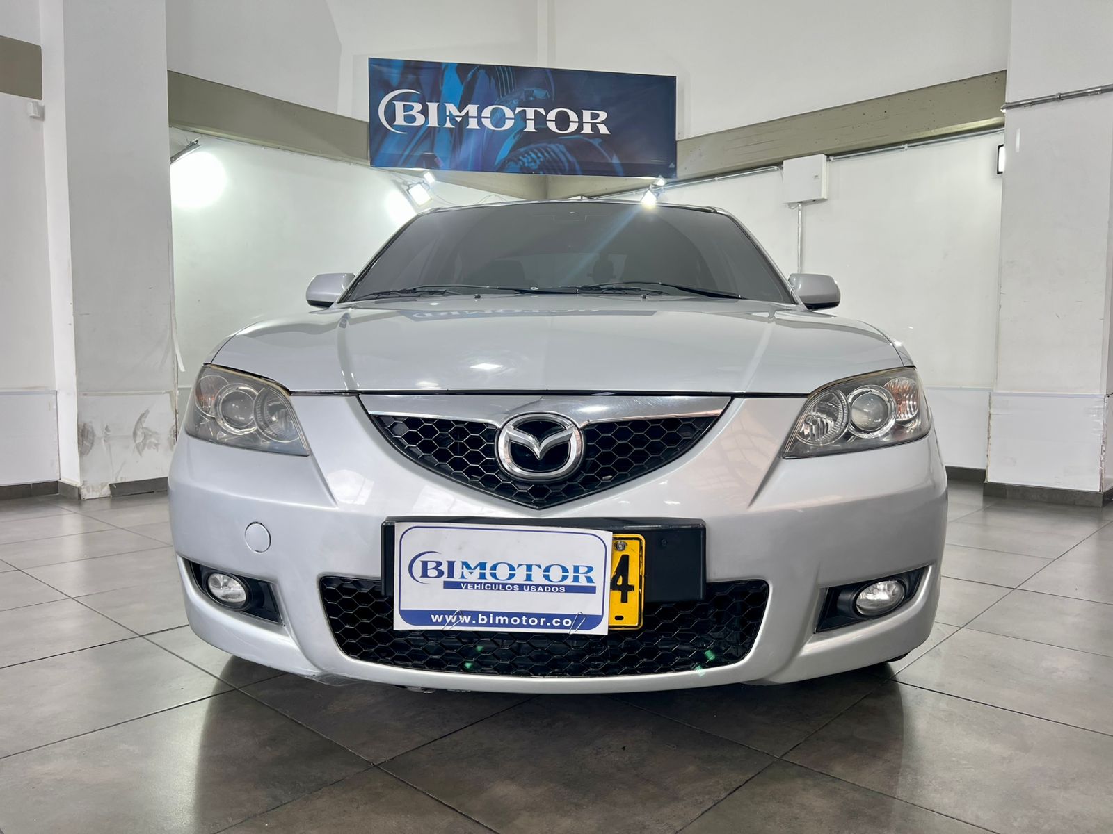 MAZDA 3 SEDAN