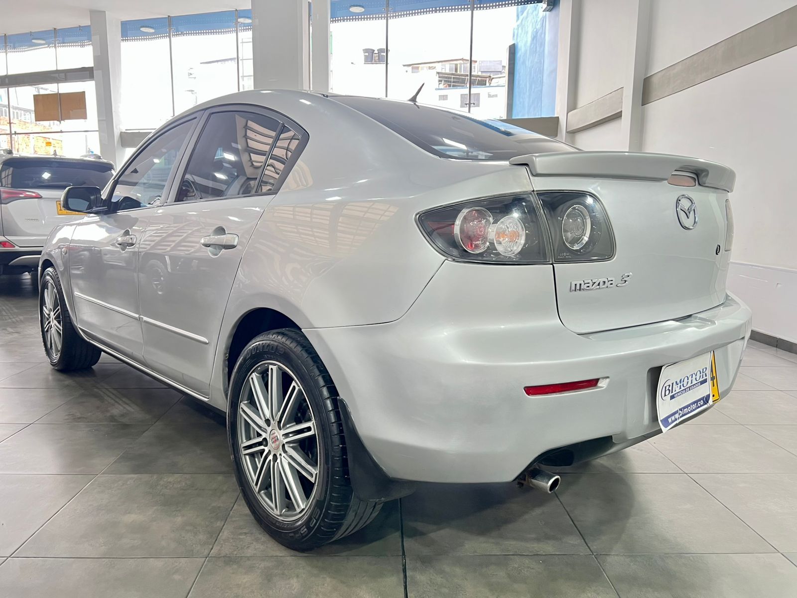 MAZDA 3 SEDAN