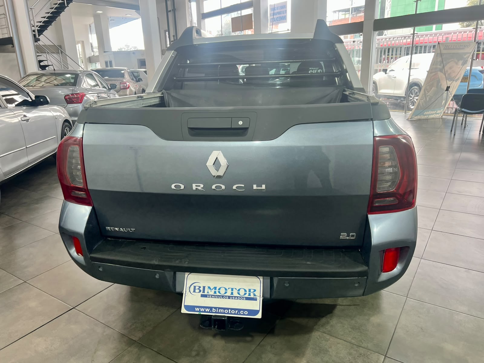 RENAULT OROCH 4×4 INTENS MT